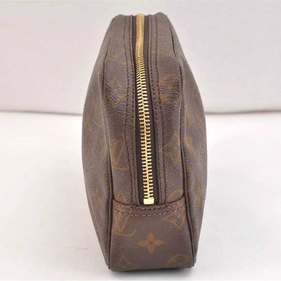 Authentic Louis Vuitton Trousse Toilette 23 - Picture 8 of 11